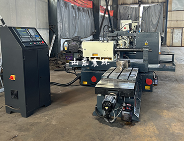 客户定制数控铣槽机